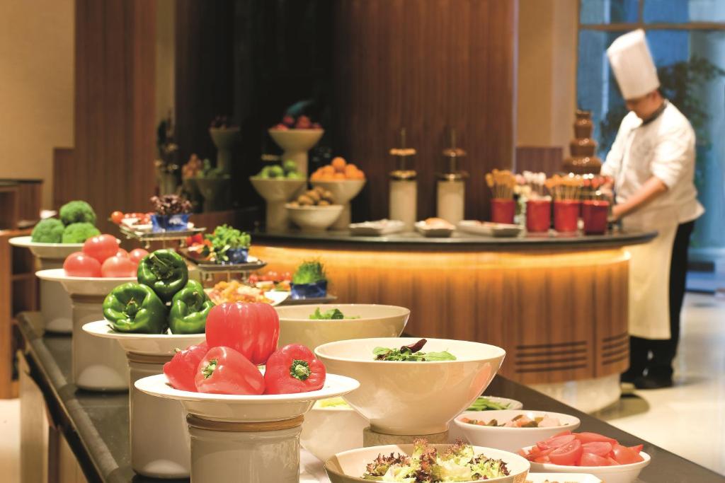 Горящие туры в отель Avani Deira Dubai Hotel (ex. Movenpick Hotel)