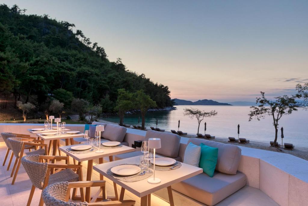 Отзывы туристов Vathi Cove Luxury Resort & Spa