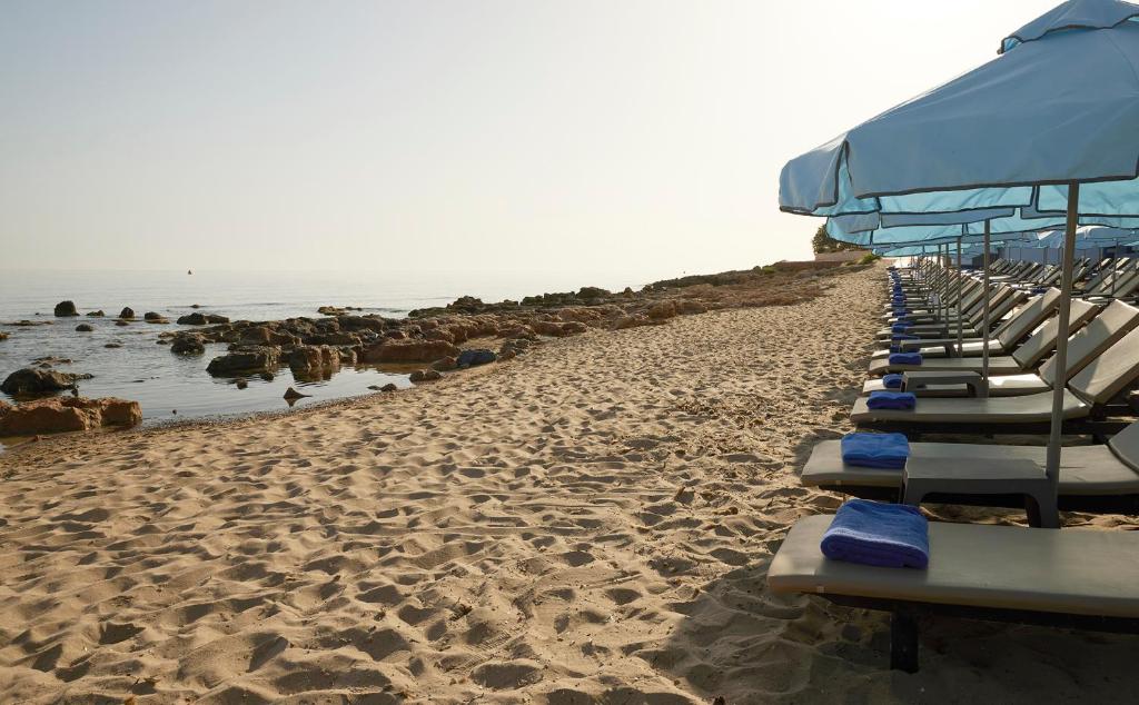 I Resort Beach Hotel & Spa, Греція