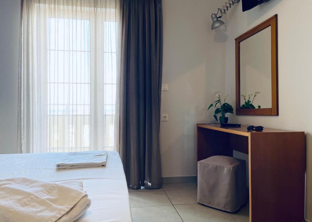 Amaryllis Hotel Apartments цена