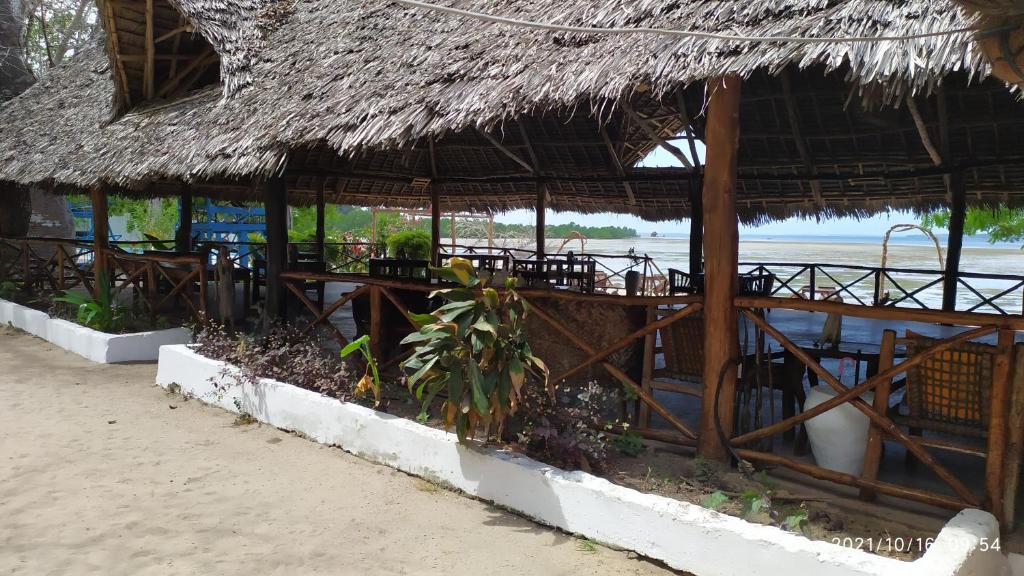 Туры в отель Menai Bay Beach Bungalows Унгуджа-Юкуу Танзания