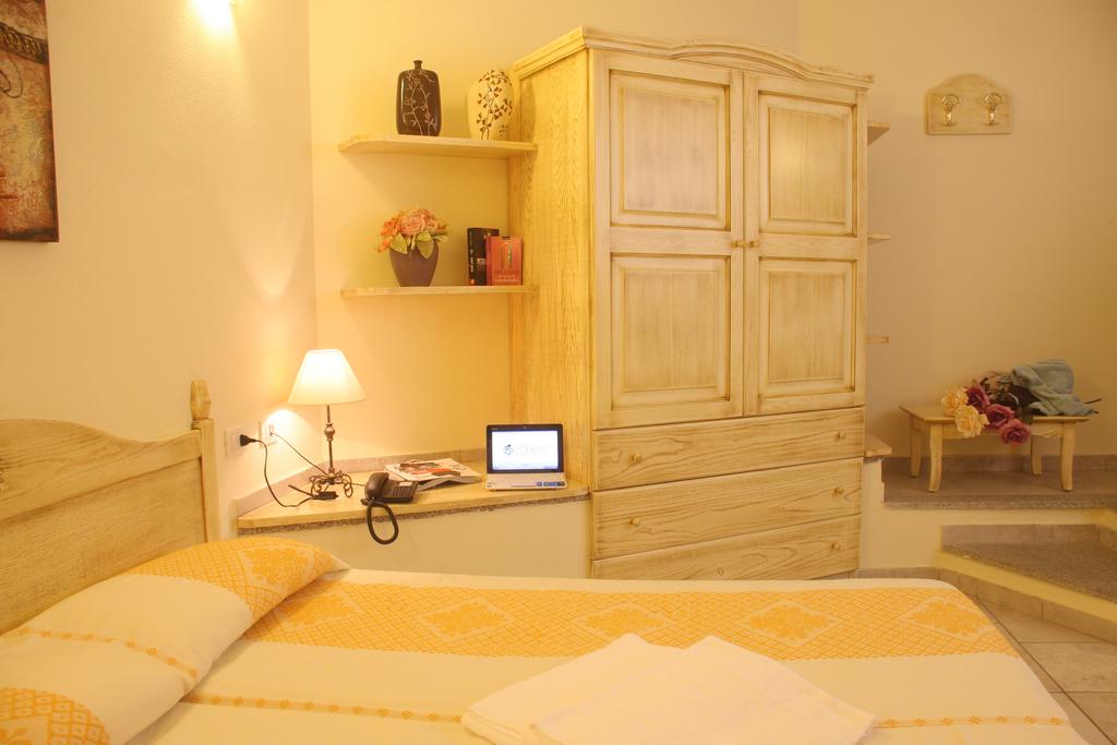 Відпочинок в готелі I Graniti Apartments Сардинія (острів) Італія