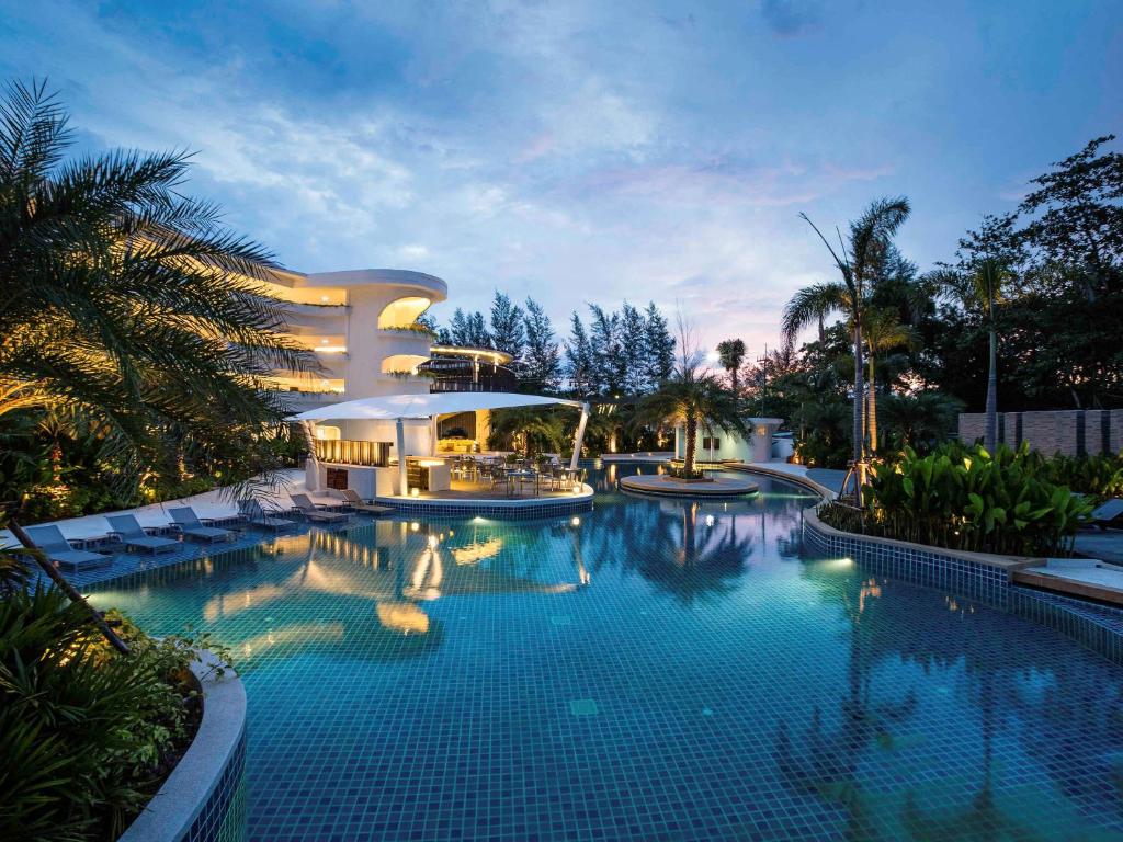 Holiday Inn Resort Phuket Karon Beach (ex. Destination Resorts Phuket Karon), odżywianie