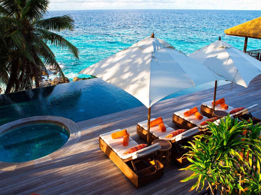 Горящие туры в отель Fregate Private Island Фрегат (остров) Сейшелы