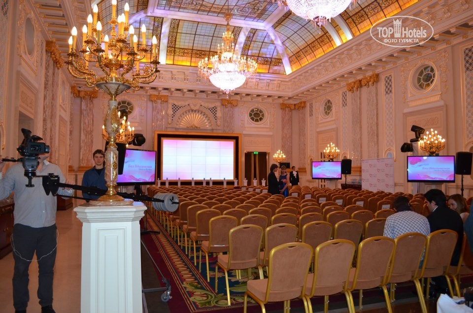 Туры в отель Fairmont Grand Hotel Kyiv Киев Украина