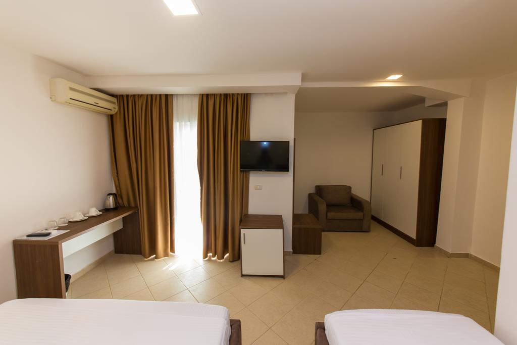 Фото готелю Aler Luxury Resort Durres