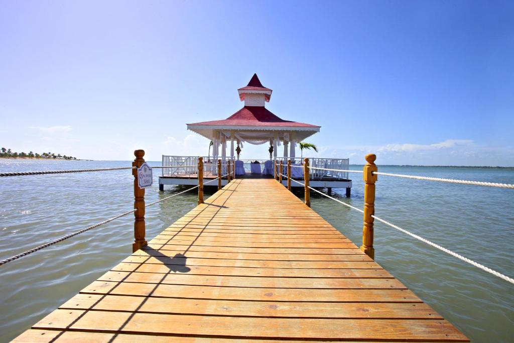 Туры в отель Bahia Principe Grand La Romana (ex. Santana Beach Resort) Ла-Романа Доминиканская республика