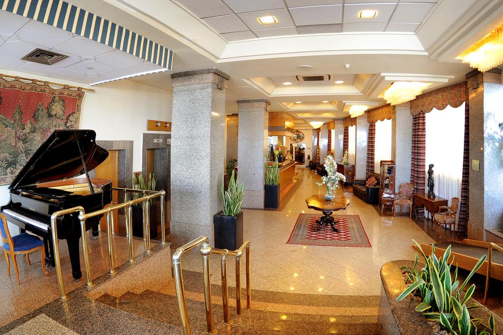 Горящие туры в отель Diplomat Hotel Слима