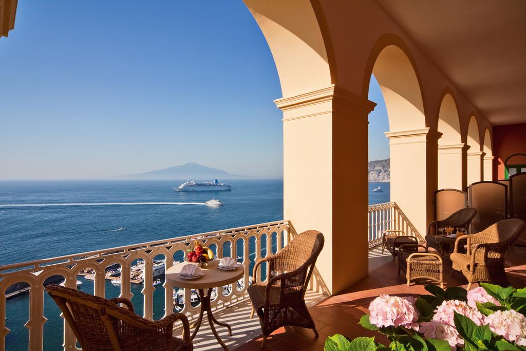 Zatoka Neapolitańska Grand Hotel Excelsior Vittoria ceny