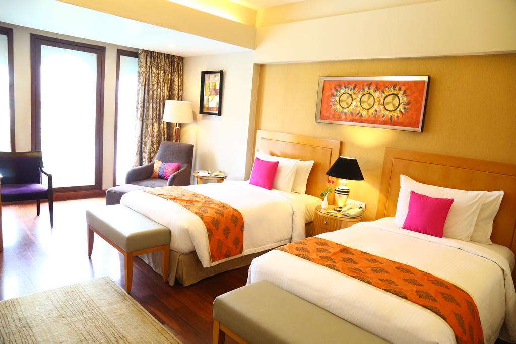 Radisson Udaipur Hotel, Удайпур, Индия, фотографии туров