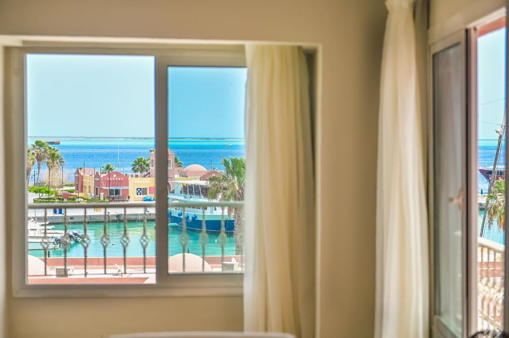 Фото отеля The Bay Hotel Hurghada Marina