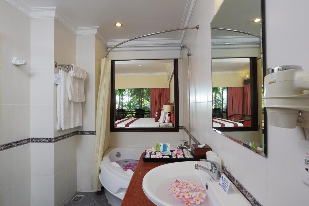 Гарячі тури в готель Saigon Phu Quoc Resort & Spa Фукуок (острів)