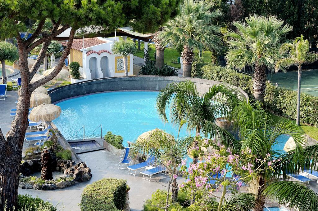 Відгуки гостей готелю La Reginella Resort & Thermal Spa