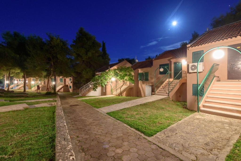 Medena Apartments Village, Trogir, zdjęcia z wakacje