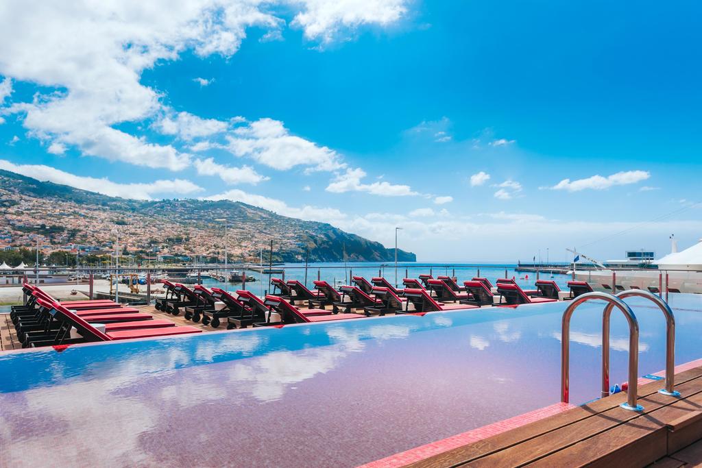 Цены в отеле Pestana Cr7 Funchal