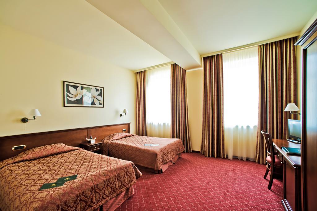 National Hotel Klaipeda фото и отзывы