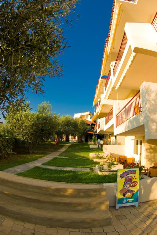 Maistrali Beach Hotel фото и отзывы