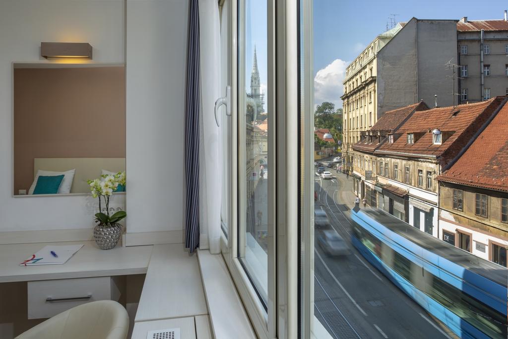 Відпочинок в готелі Jadran Hotel Zagreb