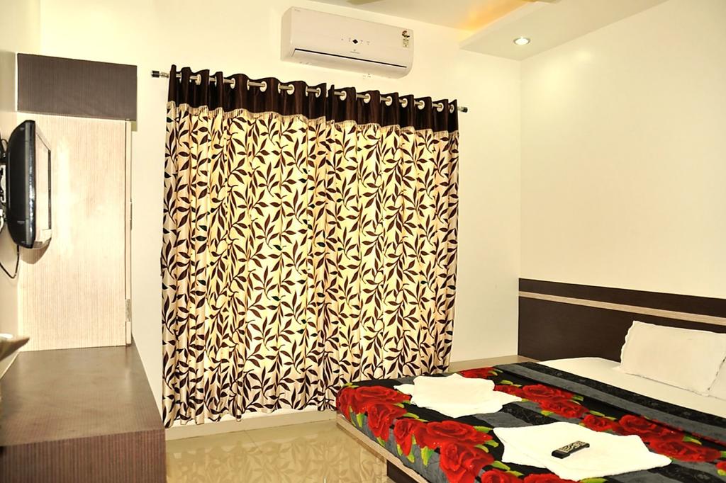 Відпочинок в готелі Airport Hotel Mayank Residency Делі Індія