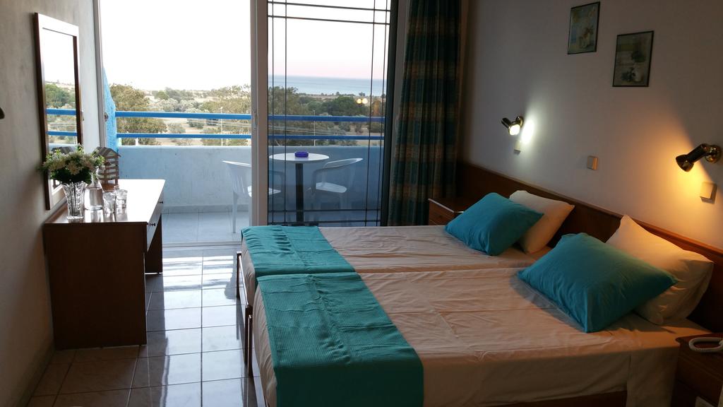 Відпочинок в готелі Rodos Blue Resort
