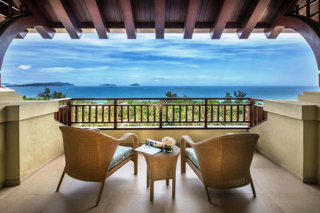 The Ritz-Carlton Sanya Yalong Bay Китай цены