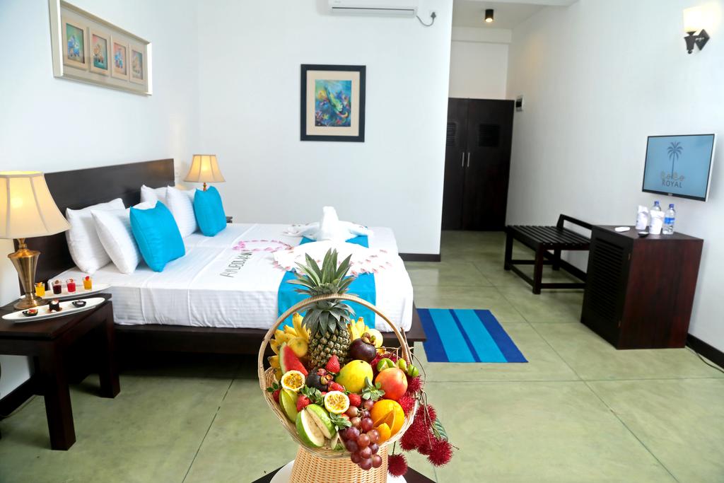 Калутара Coco Royal Beach Resort ціни