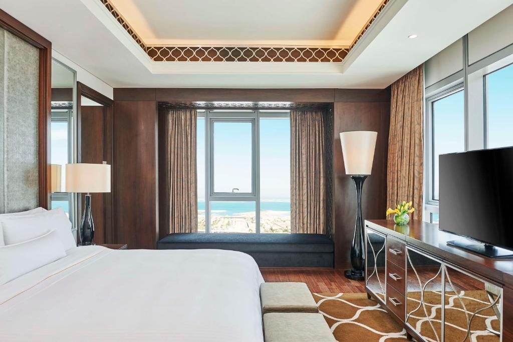 Отдых в отеле Hilton Dubai Al Habtoor City (ex. The Westin Al Habtoor City)