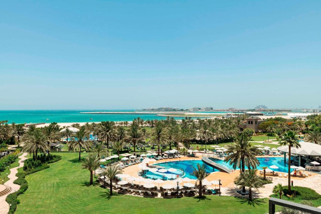 Le Royal Meridien Beach Resort & Spa Dubai, odżywianie