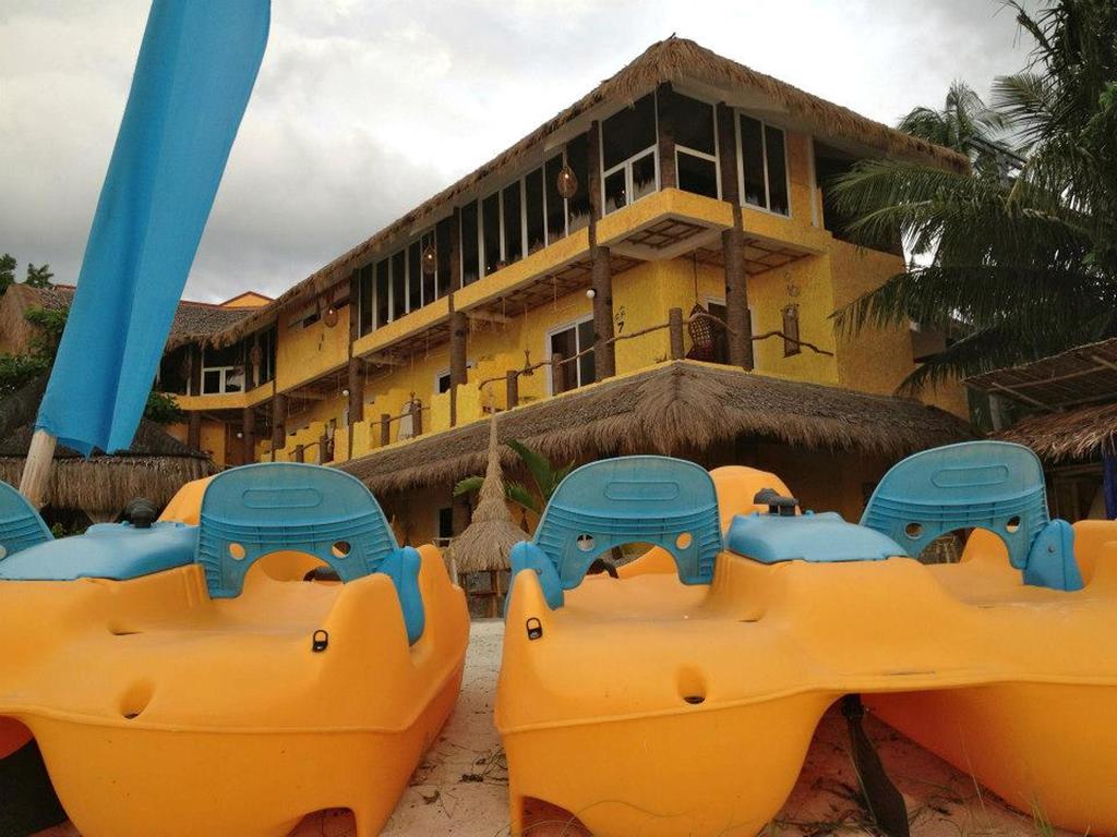 Готель, Kokay Maldito Dive Resort