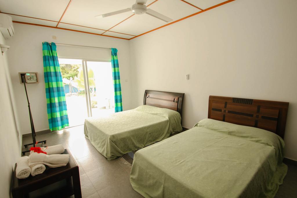 Tours to the hotel Hide Away Holidays Apartment Praslin Island Seychelles