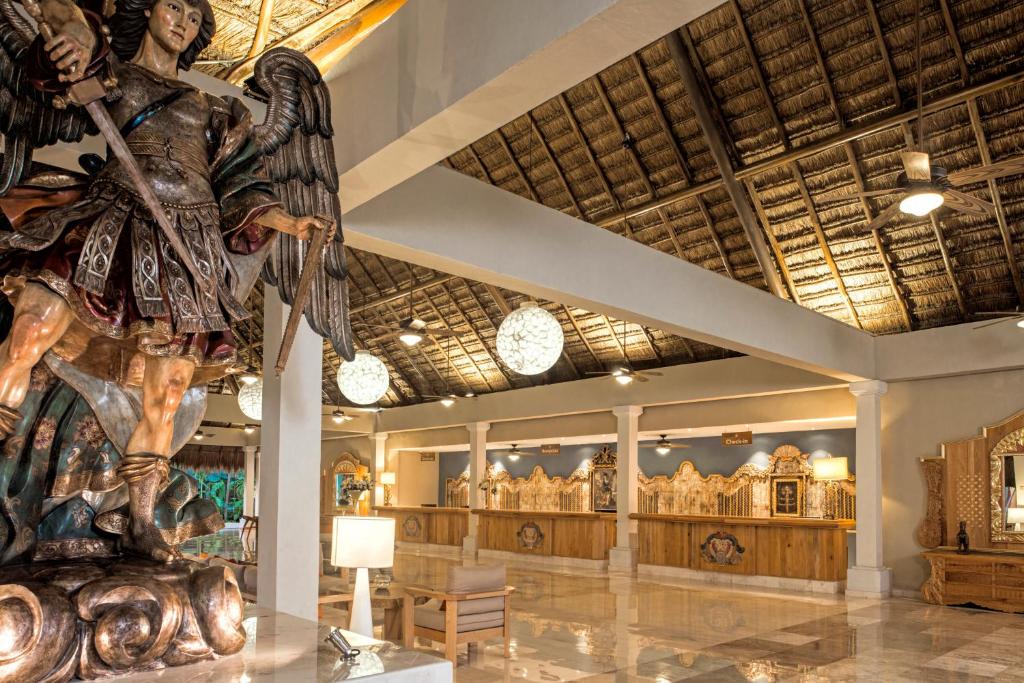 Горящие туры в отель Iberostar Quetzal
