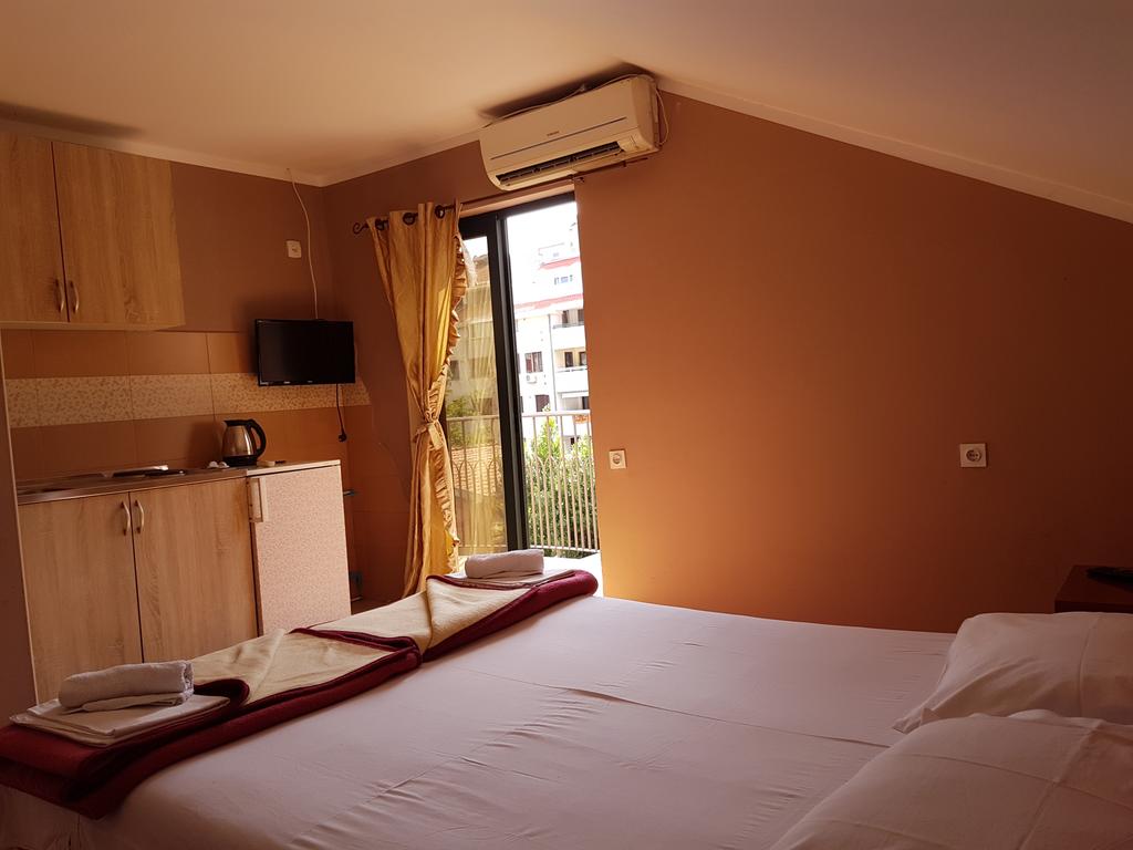 Hot tours in Hotel Damjana Budva Montenegro