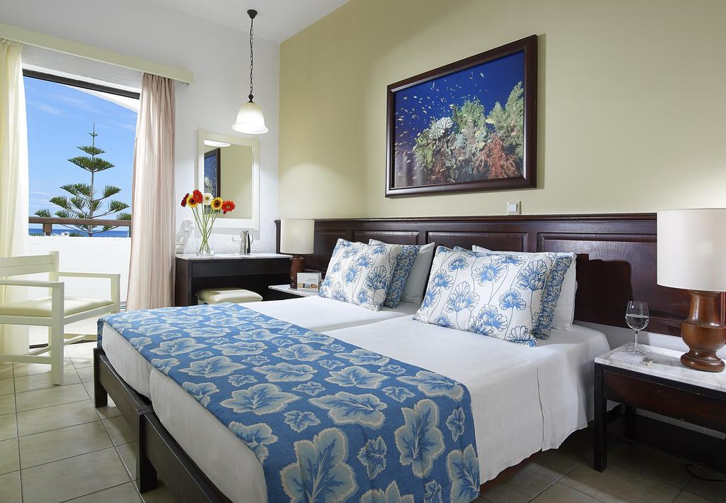 Іракліон Albatros Spa & Resort Hotel ціни