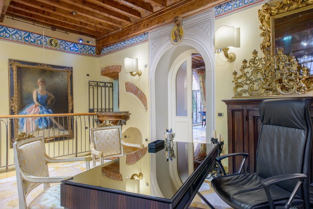 Отдых в отеле Santori Luxury Home N°15 Лукка Италия