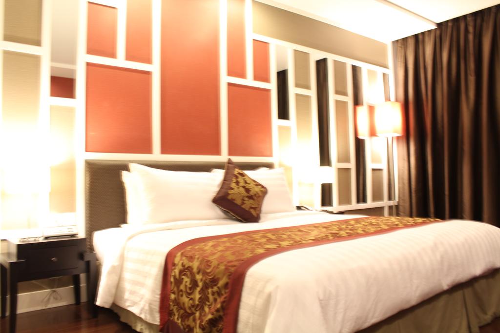 Відпочинок в готелі Royal Lotus Ha Long Халонг