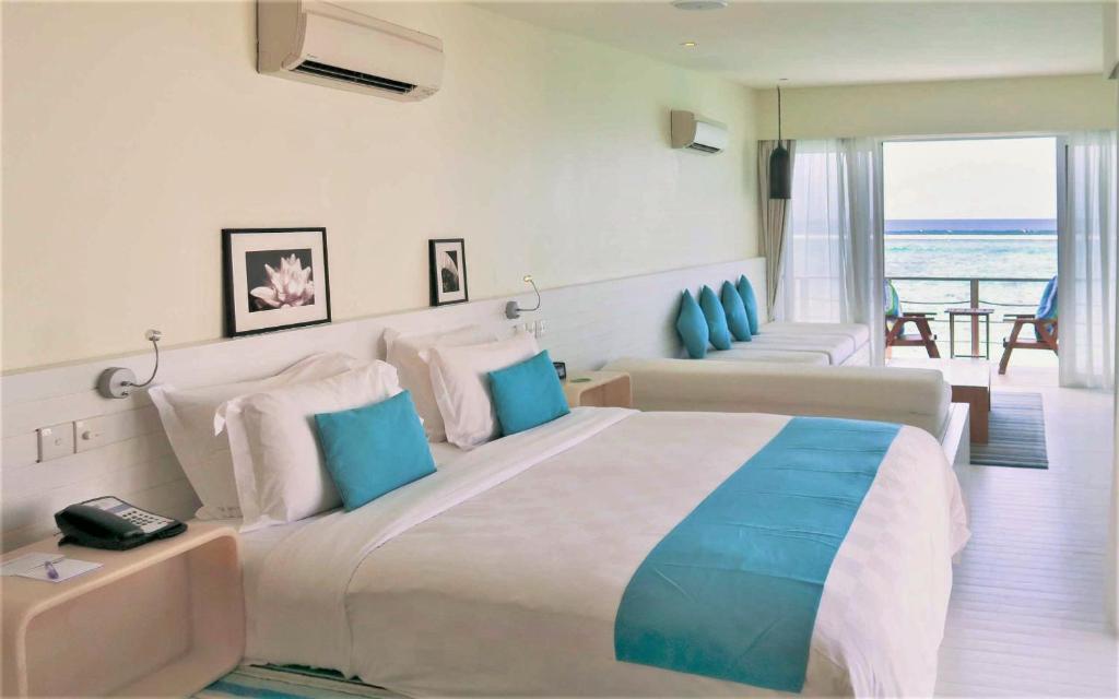 Отзывы про отдых в отеле, Holiday Inn Kandooma Resort
