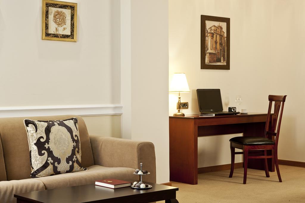 Tours to the hotel Ava Hotel Athens