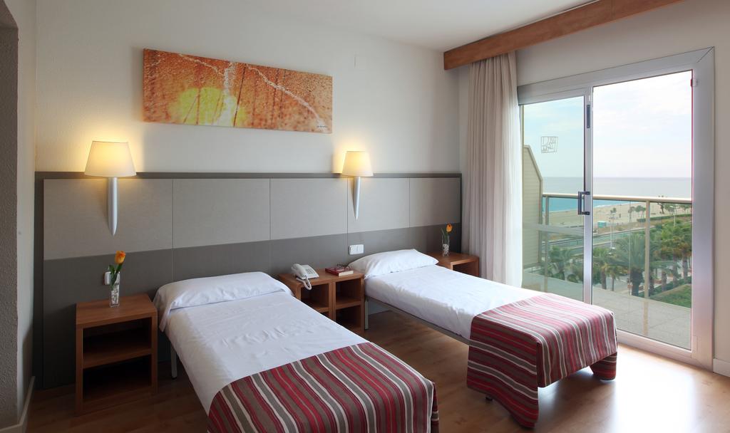 Odpoczynek w hotelu Golden Taurus Park Resort Costa de Barcelona-Maresme