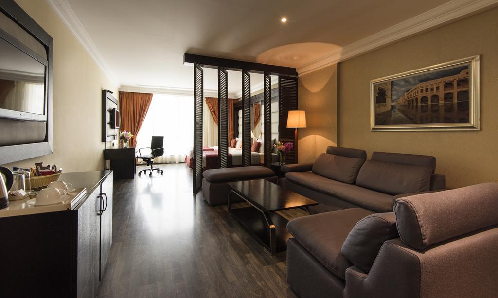 Відгуки про відпочинок у готелі, Best Western Plus Doha