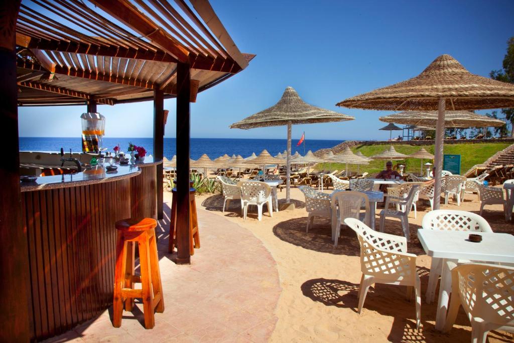 Горящие туры в отель Xperience Hilltop Beach Шарм-эль-Шейх Египет