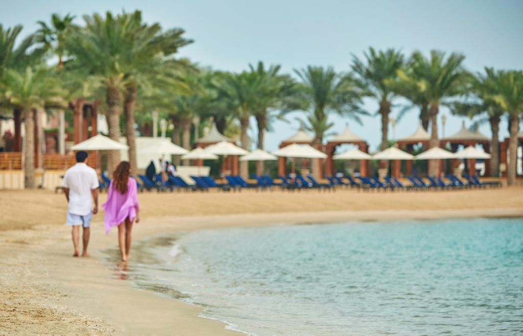 Доха (пляж) Four Seasons Hotel ціни