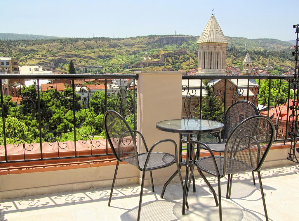 Отдых в отеле Piazza Tbilisi Hotel Тбилиси