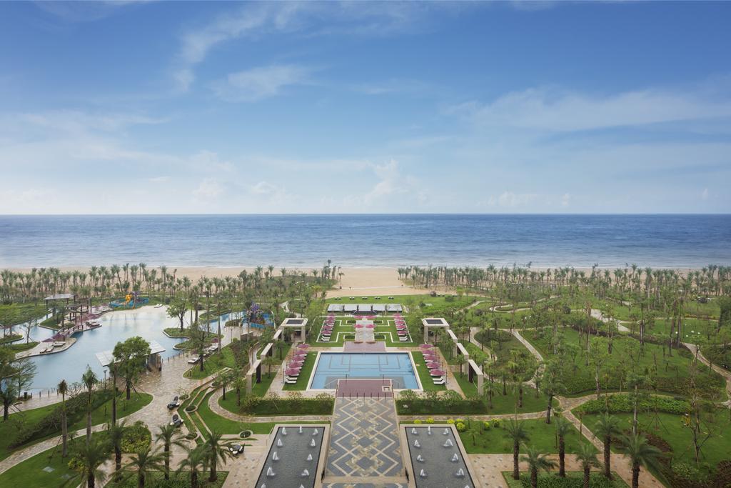 Горящие туры в отель Hilton Haikou Meilan