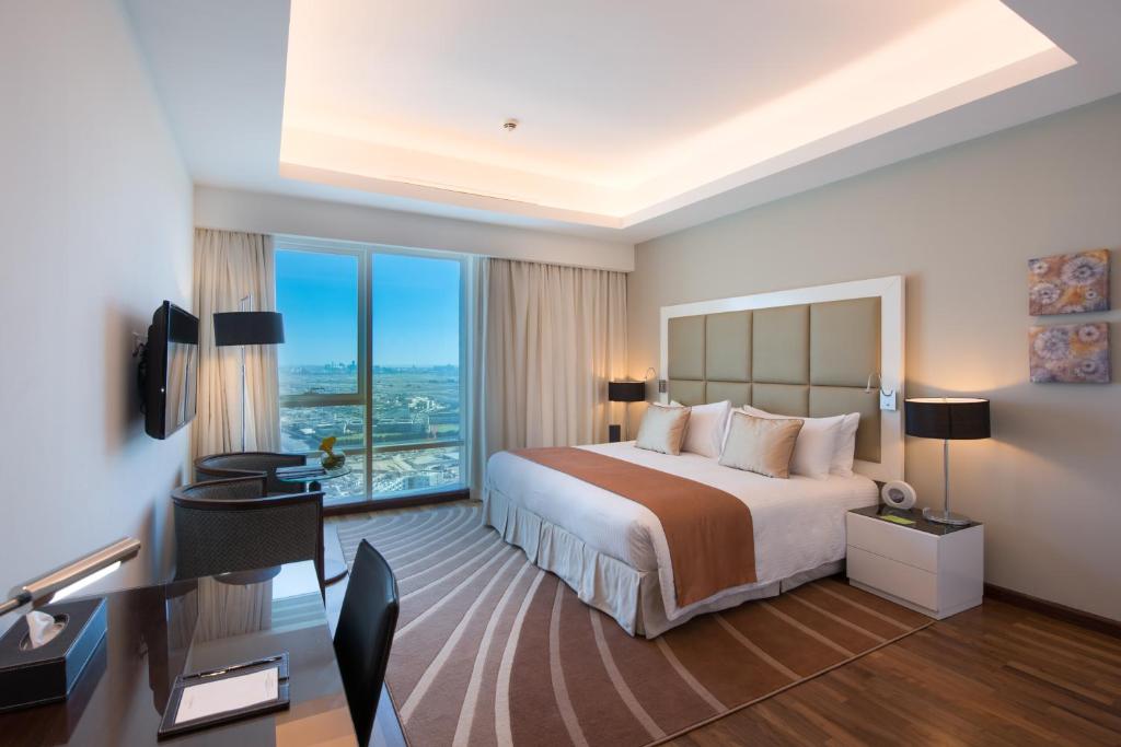 Отзывы про отдых в отеле, La Suite Dubai Hotel & Apartments (ex. Fraser Suites)