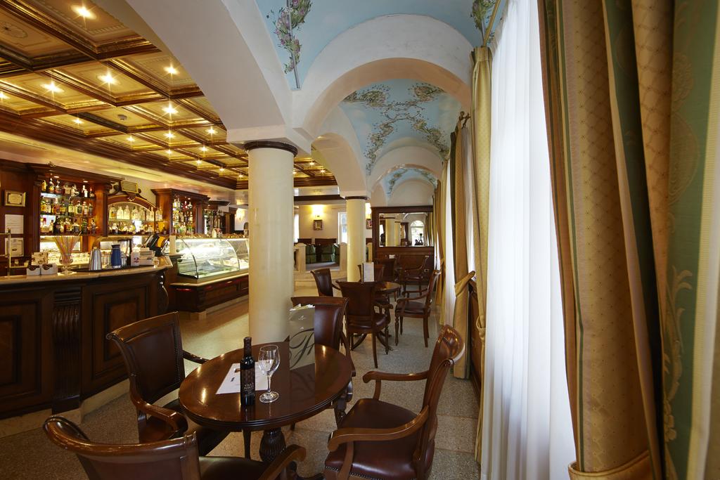 Туры в отель Festa Winter Palace Боровец Болгария