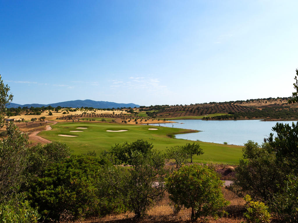 Туры в отель Morgado Golf & Country Club Алгарве Португалия