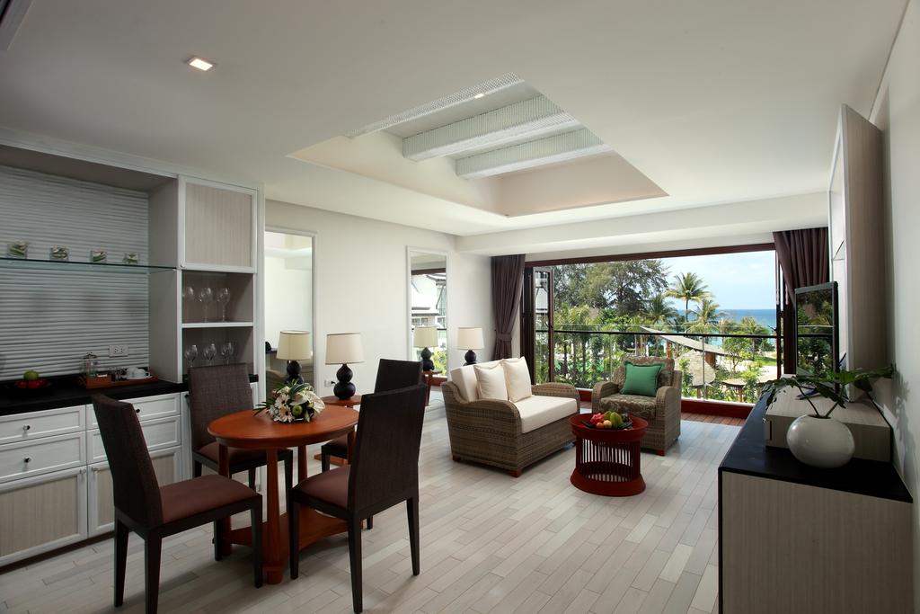 Готель, 5, Natai Beach Resort & Spa
