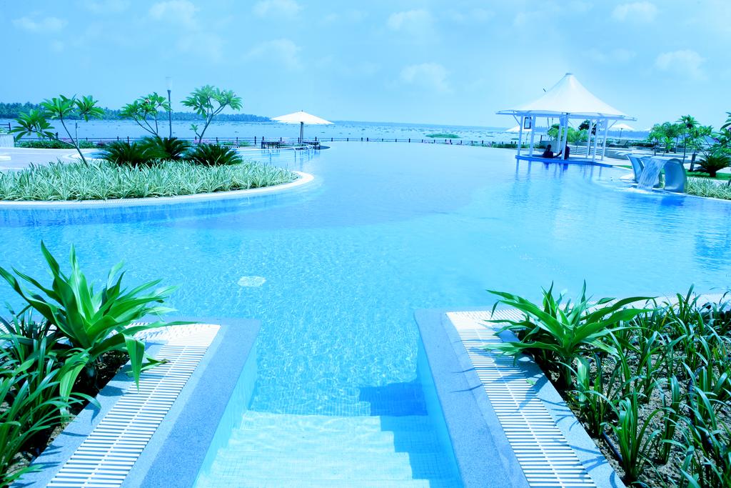 Hot tours in Hotel Ramada Resort Cochin