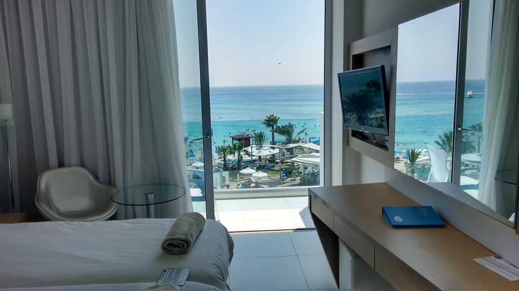 Горящие туры в отель Vrissaki Beach Hotel Протарас Кипр