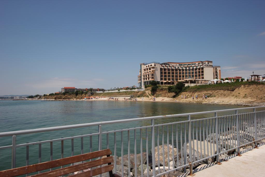 Горящие туры в отель Grand Hotel Sveti Vlas * Menada Apartments Бургас Болгария